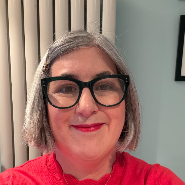 Rachel, tutor bookkeeping and tax specialist